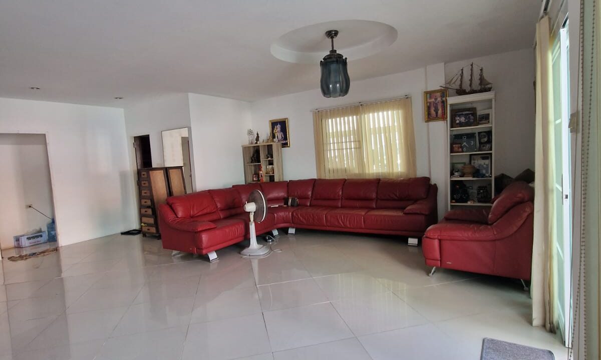 WhatsApp Image 2025-08-11 at 19.31.19_4ec22134