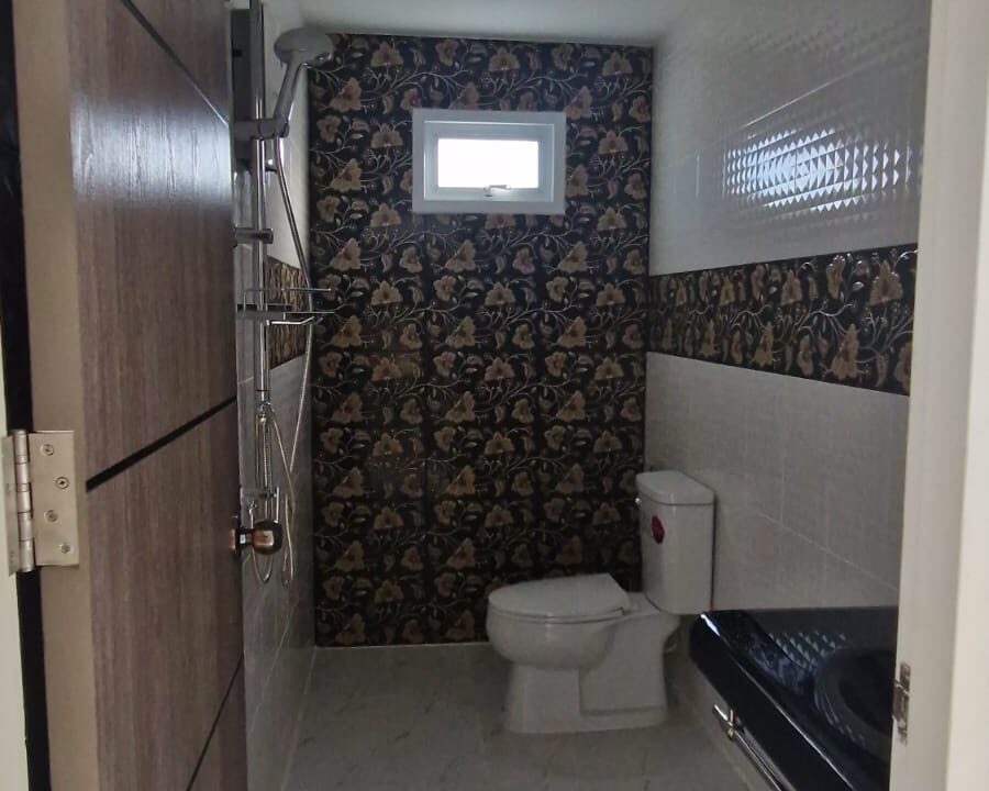 WhatsApp Image 2025-08-15 at 22.24.56_024925b6